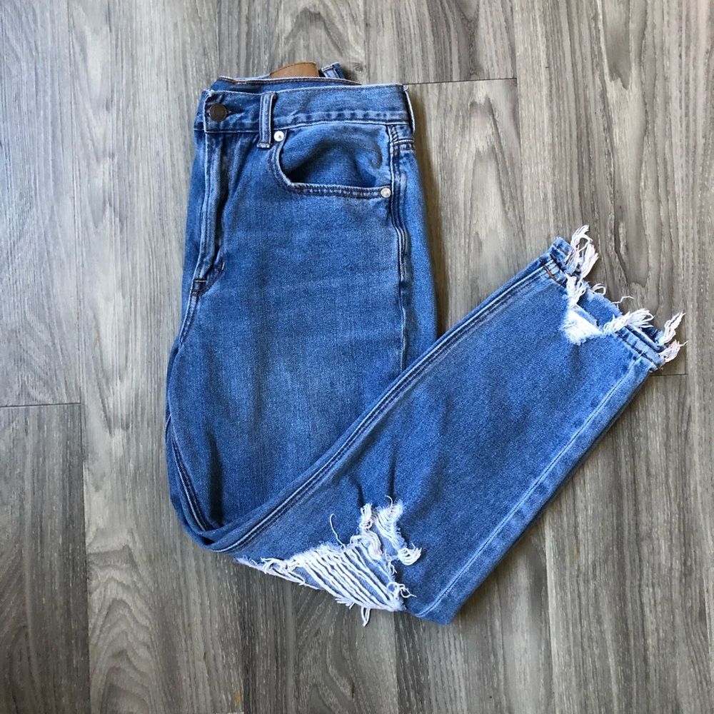 🖤$20🖤 AMERICAN EAGLE MOM JEANS